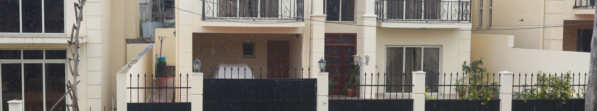 Enyi Bole Palm Compound 